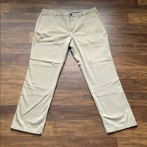 Fahrety Stretch Chino Pant - Khaki